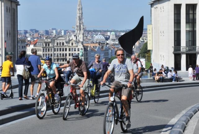 Au-delà de la joyeuse cacophonie d'une journée sans voiture, Bruxelles a besoin d'une vraie stratégie réaliste de mobilité.